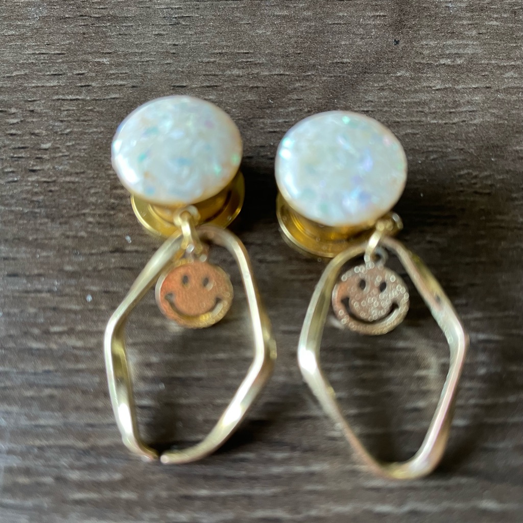 Dangle Gauges